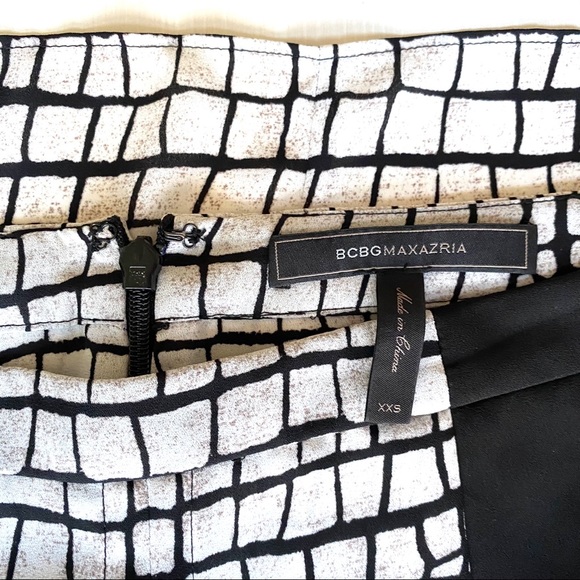 BCBG MAXAZRIA Croc Animal Print Slit Maxi Skirt - Picture 11 of 15